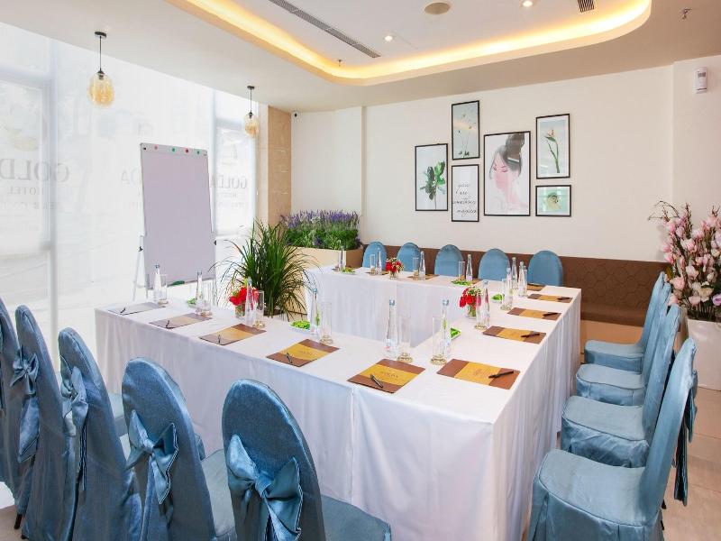 Golda Hotel image