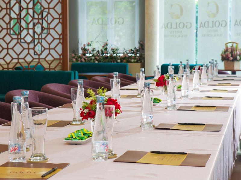 Golda Hotel image