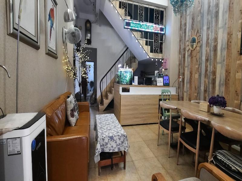 Long Hostel image