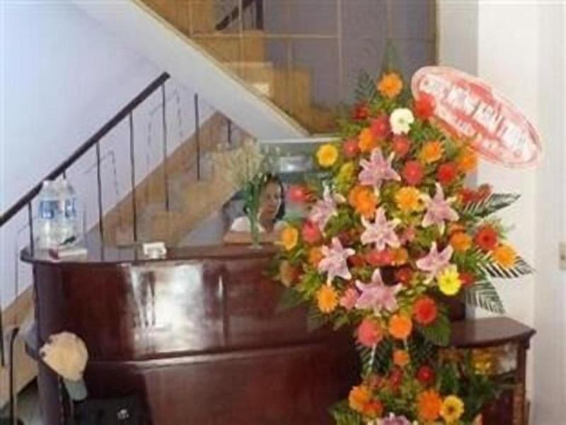 Long Hostel image