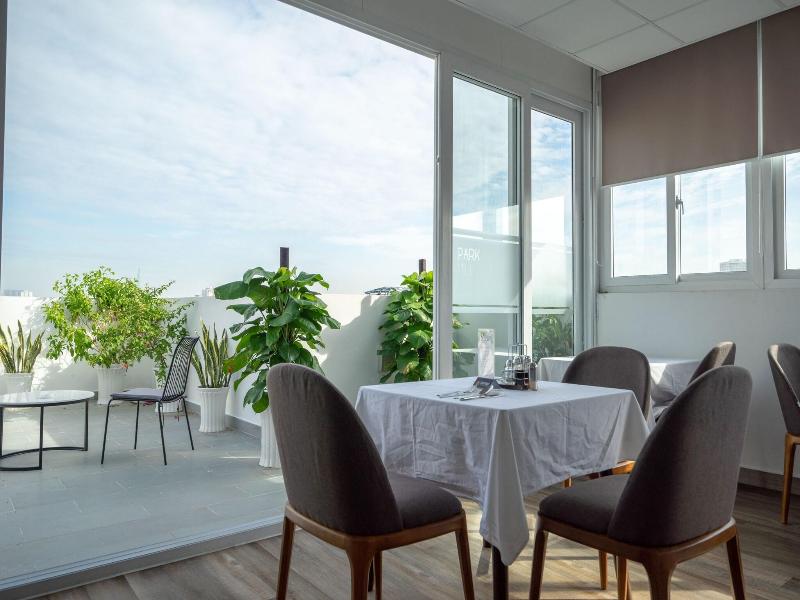 Park Hill Hotel Saigon South image