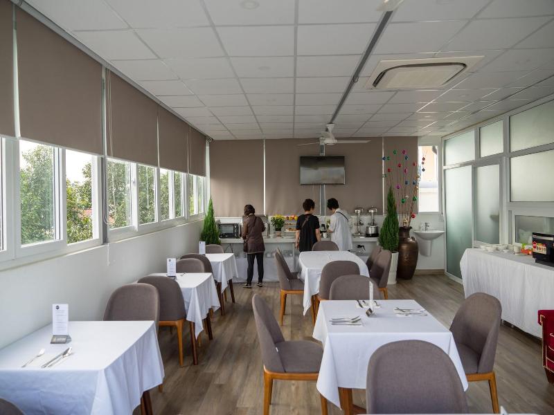 Park Hill Hotel Saigon South image