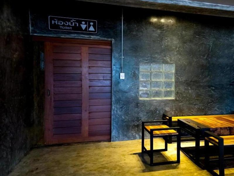 Ton Fang Hotel
