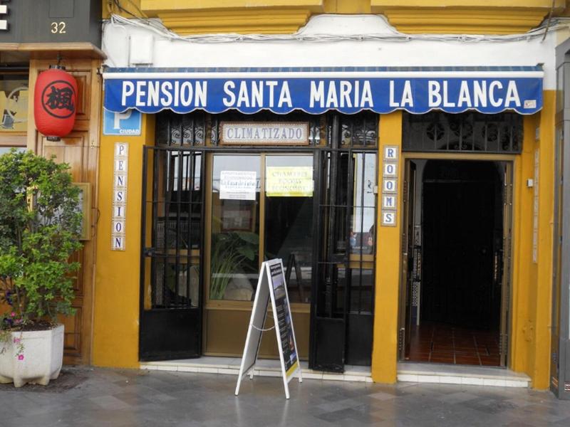 Pension Santa Maria La Blanca image