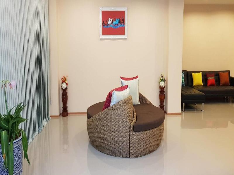 Km Hotel Chiang Mai image