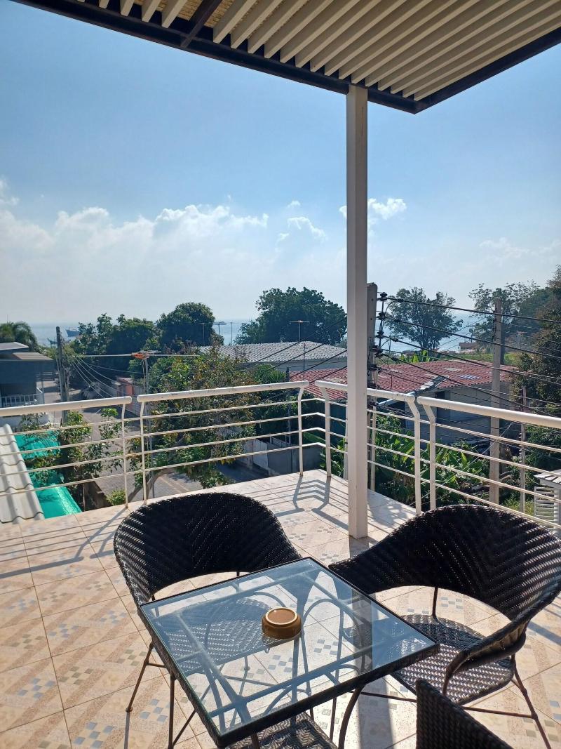 Koh Larn Riviera image