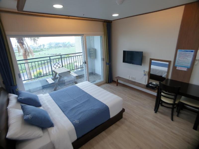 Twobitnalae Resort