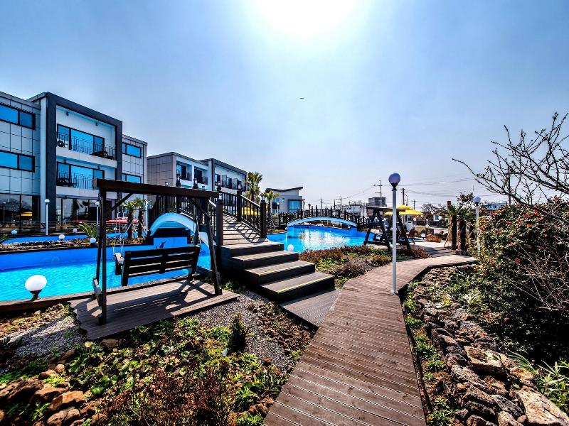Water Garden Resort