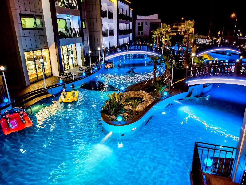 Water Garden Resort