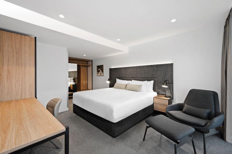Vibe Hotel Melbourne image