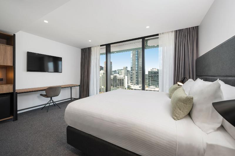 Vibe Hotel Melbourne image