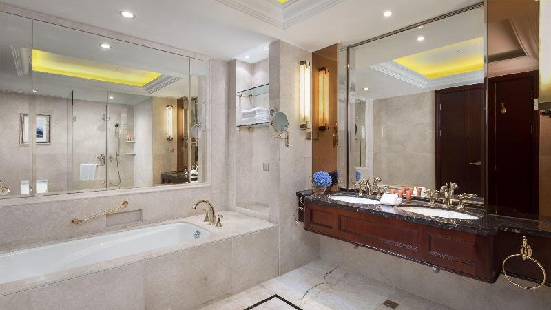 Crowne Plaza Deqing Moganshan image