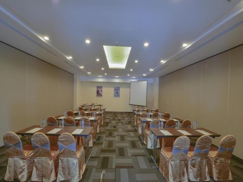 Aristo International Hotel