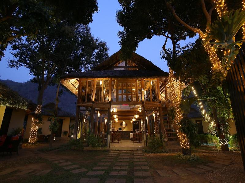 Mai Chau Villas