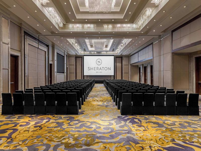 Sheraton Manila Hotel image