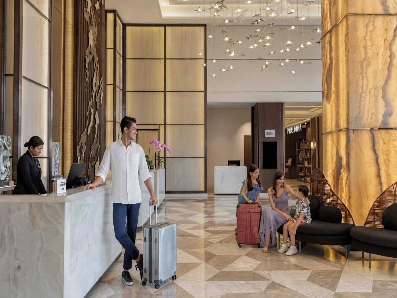 Sheraton Manila Hotel image