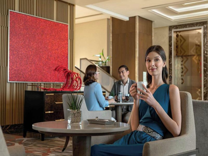 Sheraton Manila Hotel image