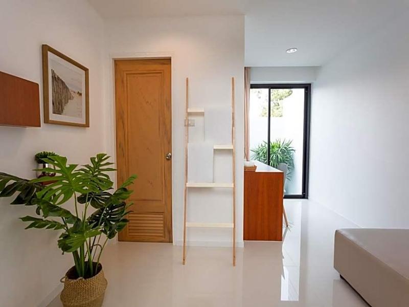Barayan Place image
