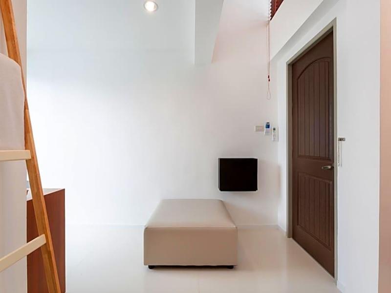 Barayan Place image