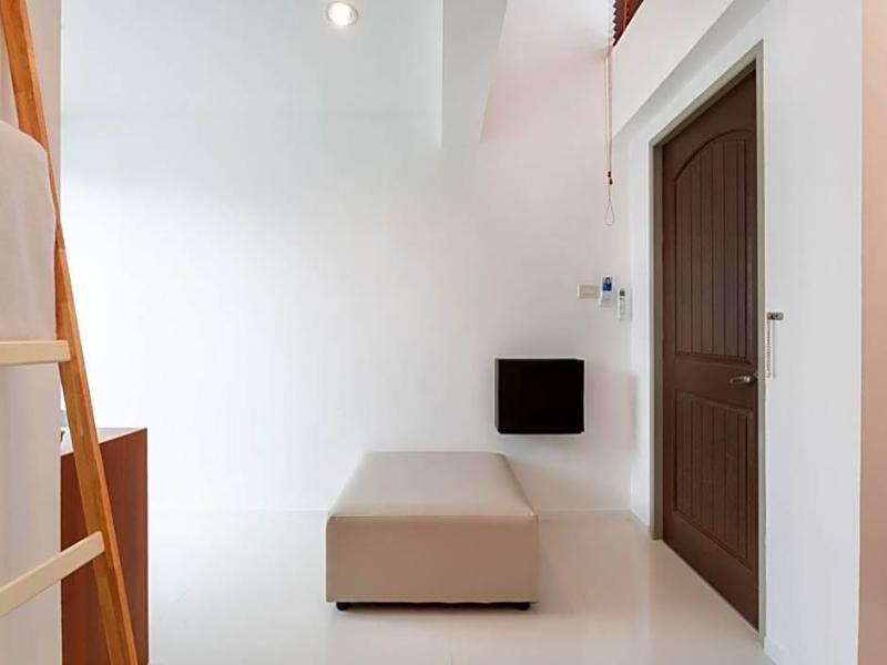 Barayan Place image