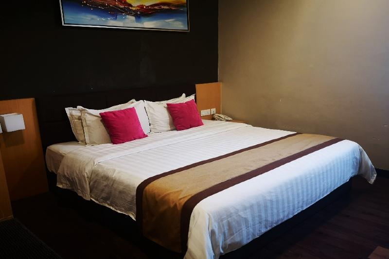 Q Bintang Hotel image
