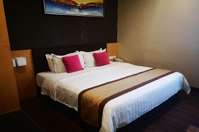 Q Bintang Hotel image