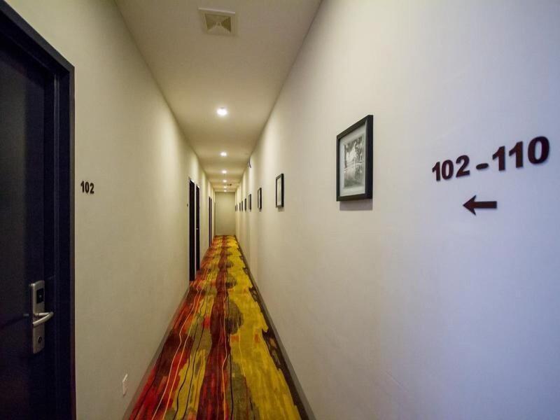 Omg Hotel image