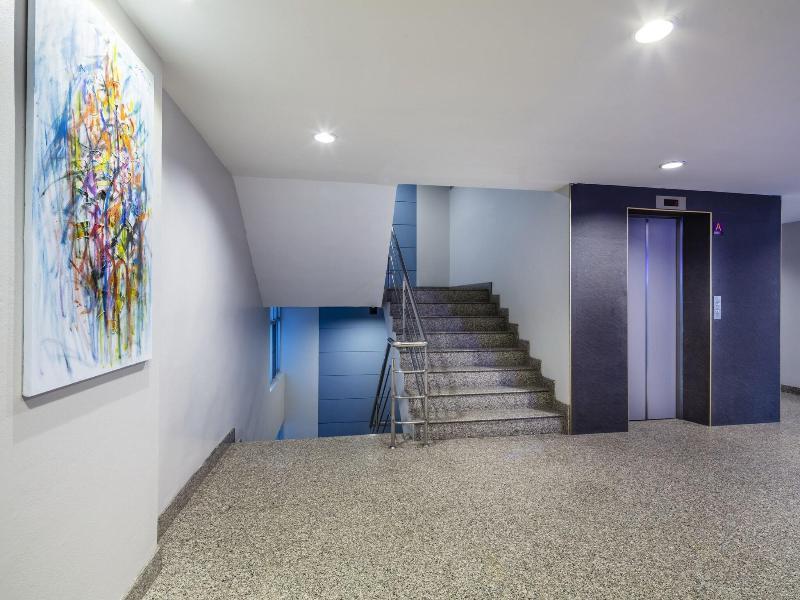 Livotel Hotel Hua Mak Bangkok image
