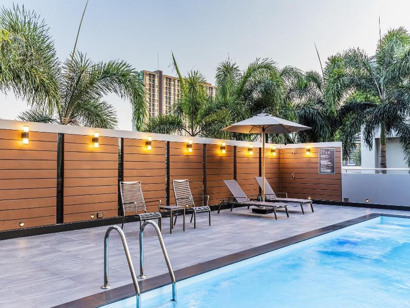 Livotel Hotel Hua Mak Bangkok image