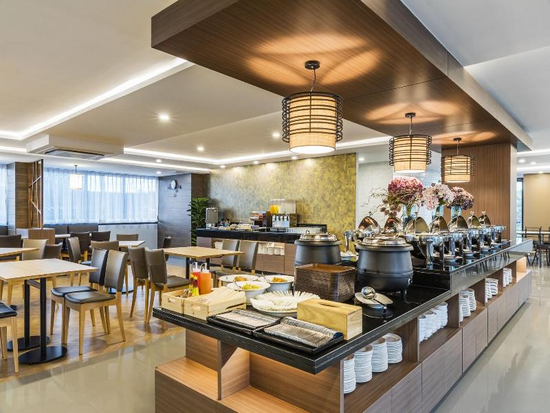 Livotel Hotel Hua Mak Bangkok image
