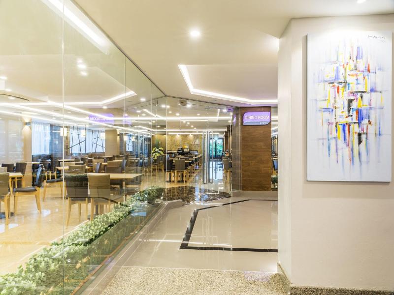 Livotel Hotel Hua Mak Bangkok image