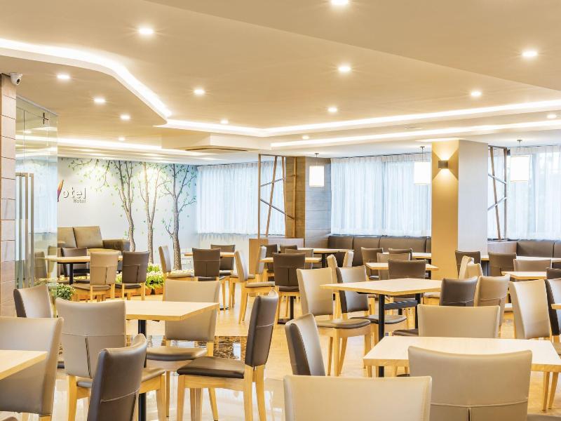 Livotel Hotel Hua Mak Bangkok image