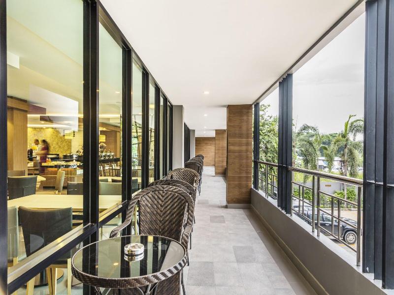 Livotel Hotel Hua Mak Bangkok image