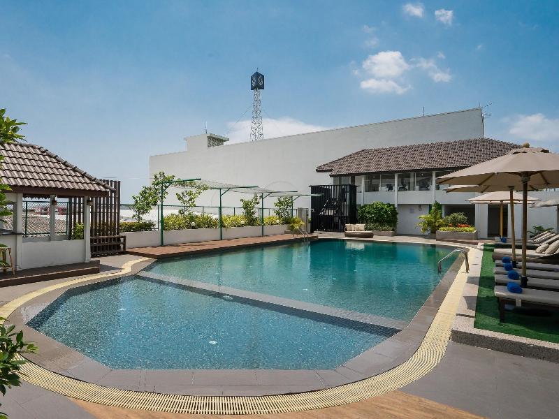 Rattanachol Hotel image