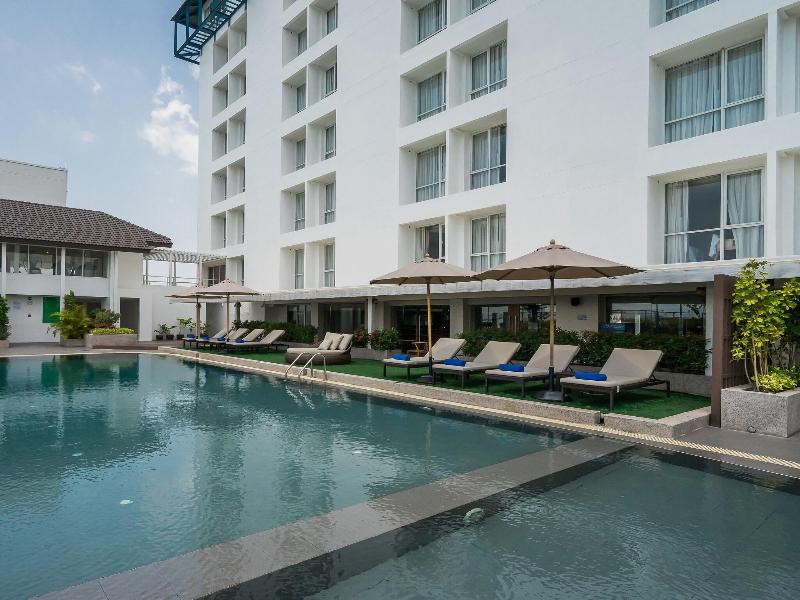 Rattanachol Hotel image