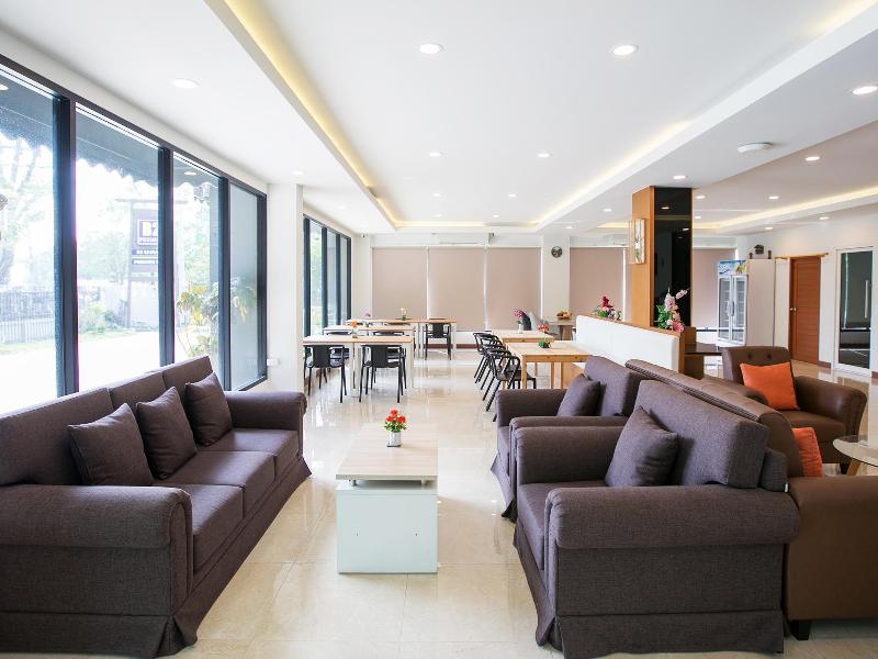 B2 Sriracha Premier Hotel image