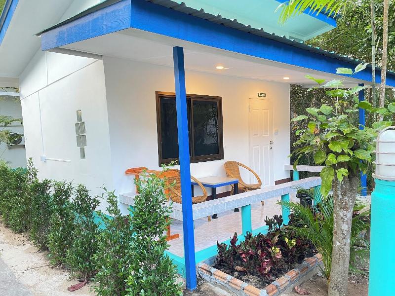 Lanta Island Resort image