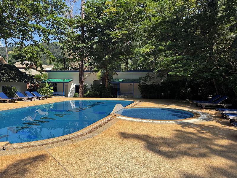Lanta Island Resort image