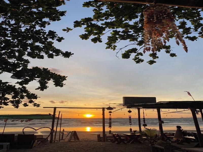 Lanta Island Resort image