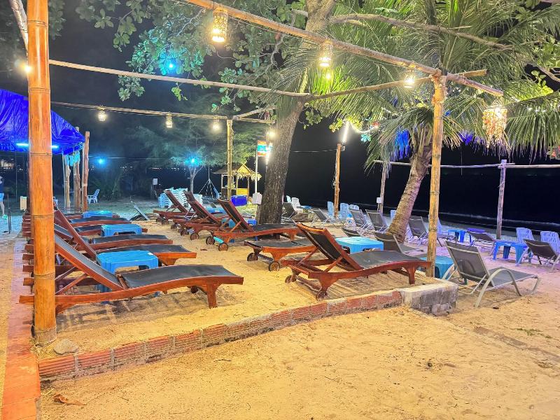 Lanta Island Resort image
