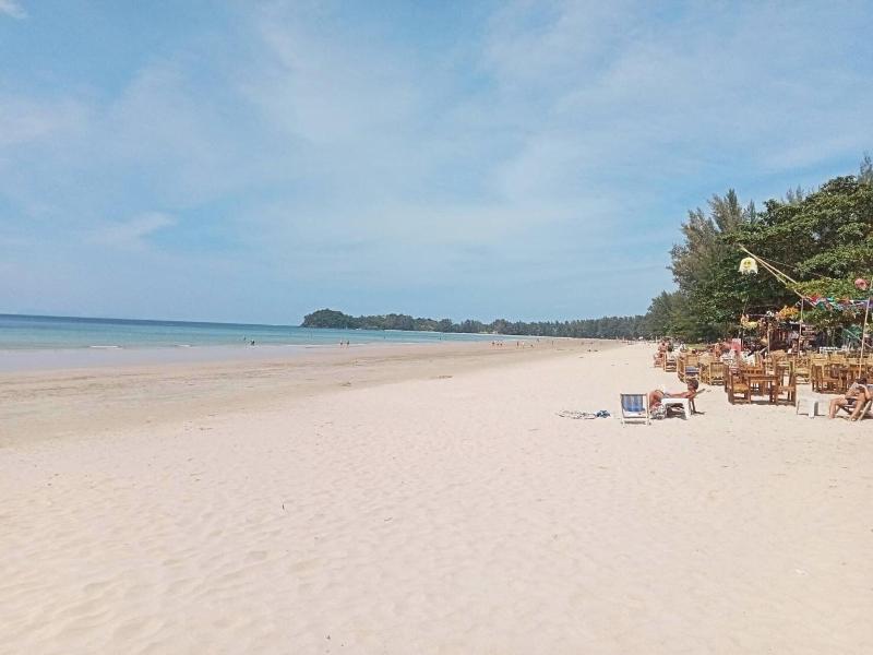 Lanta Island Resort image