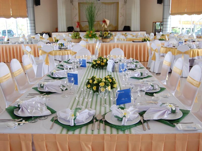 Hoa Binh Rach Gia Resort image