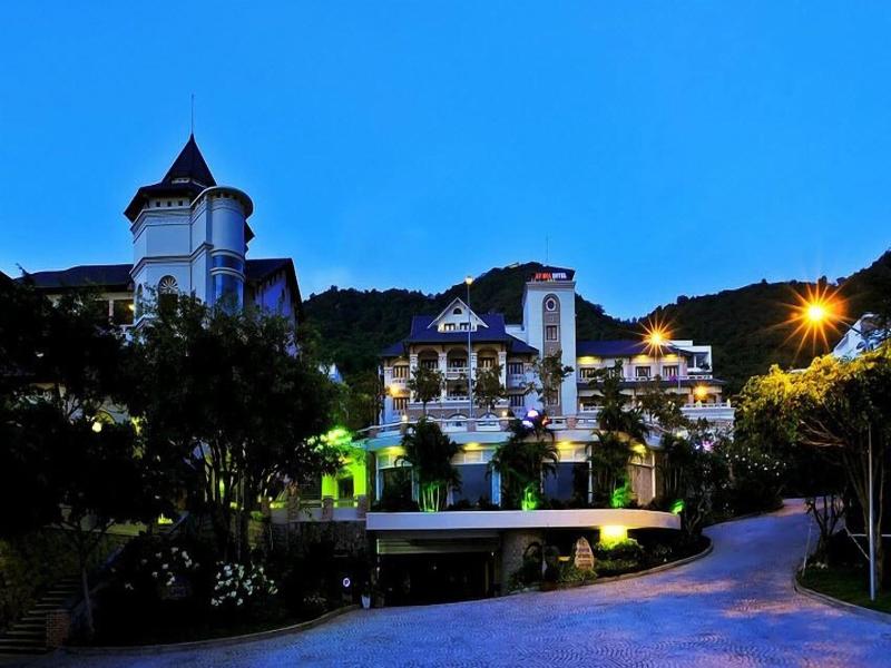 Beachfront Hotel image