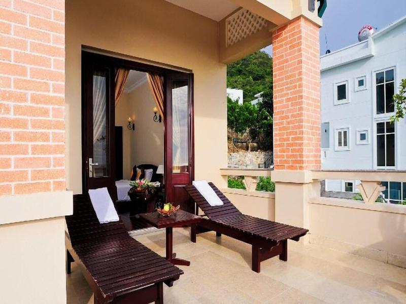 Beachfront Hotel image