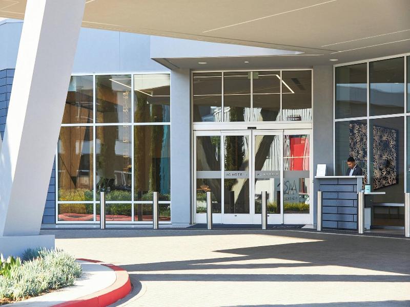 Ac Hotel By Marriott Los Angeles South Bay Lax image