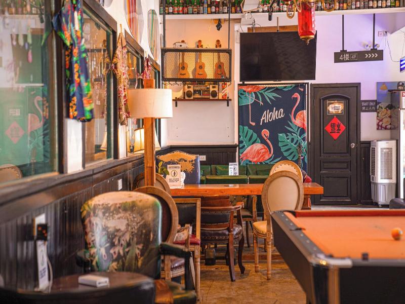Chengdu Flipflop Lounge Hostel