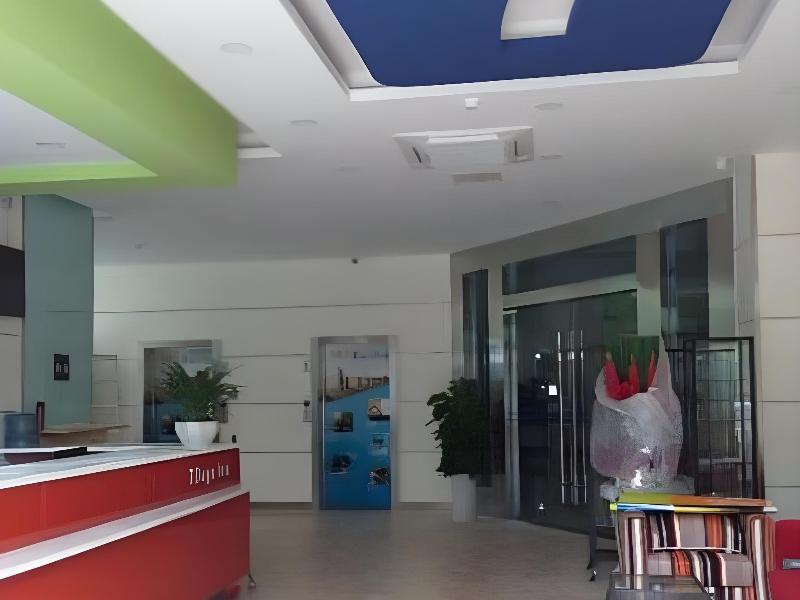 7 Days Inn Chengdu Wuhoucu Bridge Branch