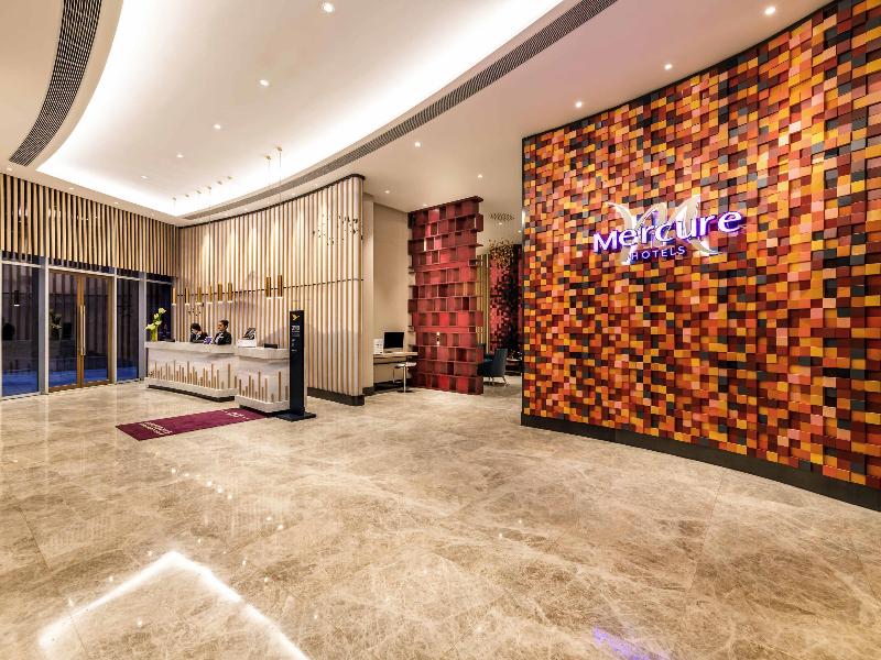 Mercure Chengdu Huapaifang image
