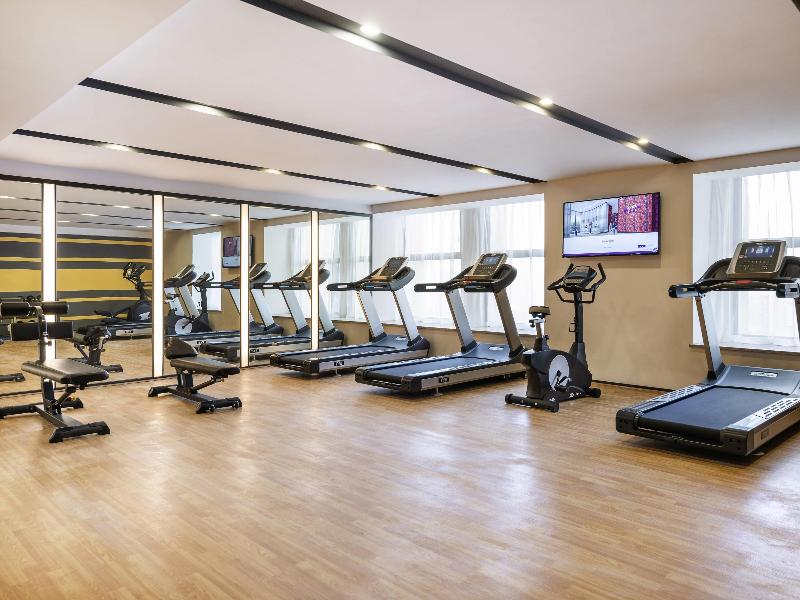 Mercure Chengdu Huapaifang image