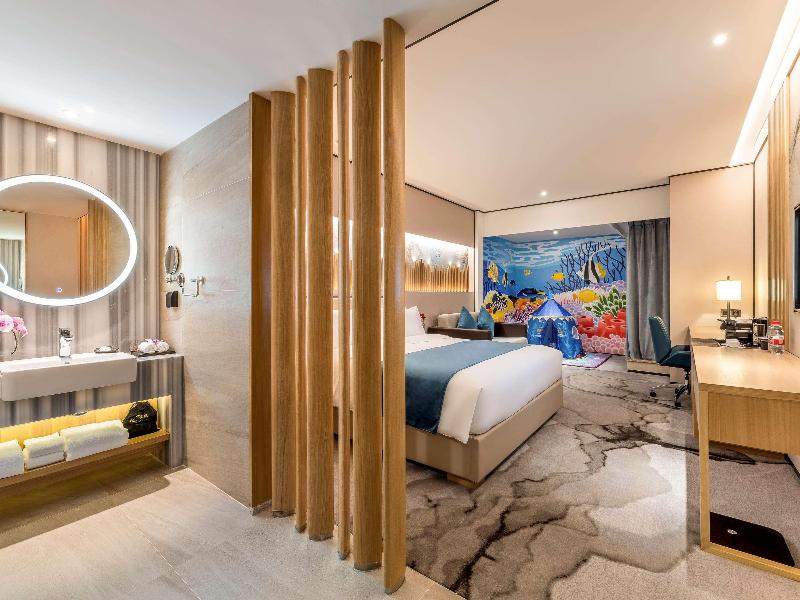 Mercure Chengdu Huapaifang image